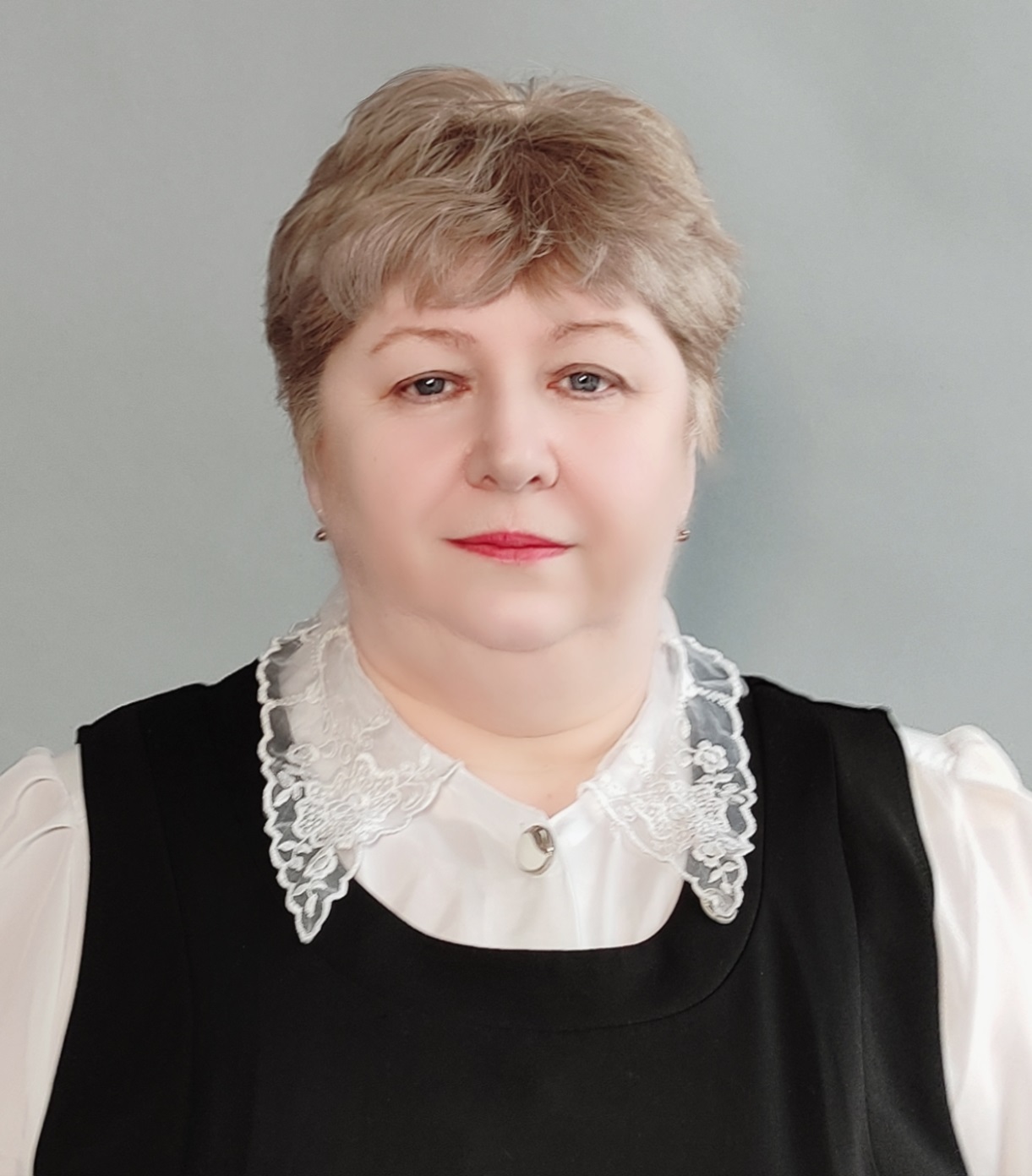 Сальникова Наталья Петровна.
